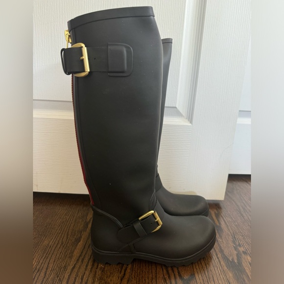 Dreench Steve Madden Rain Boots - Picture 1 of 3